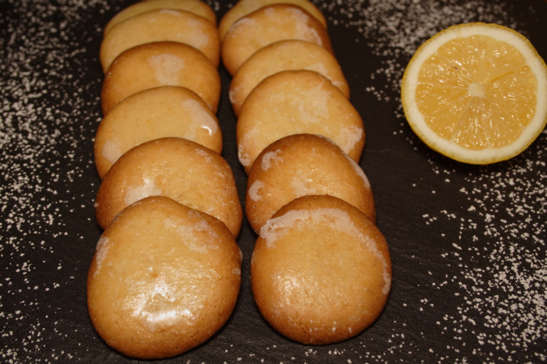 Galletas de limón y aceite de oliva – Más que postres